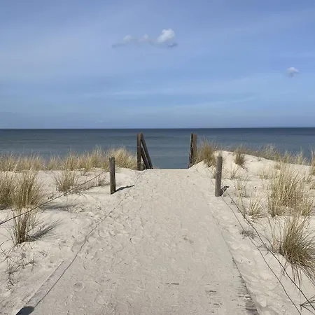 Strandvilla - Lub110 By Interhome *